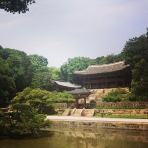 A hanok at the Changdeokgung secret garden